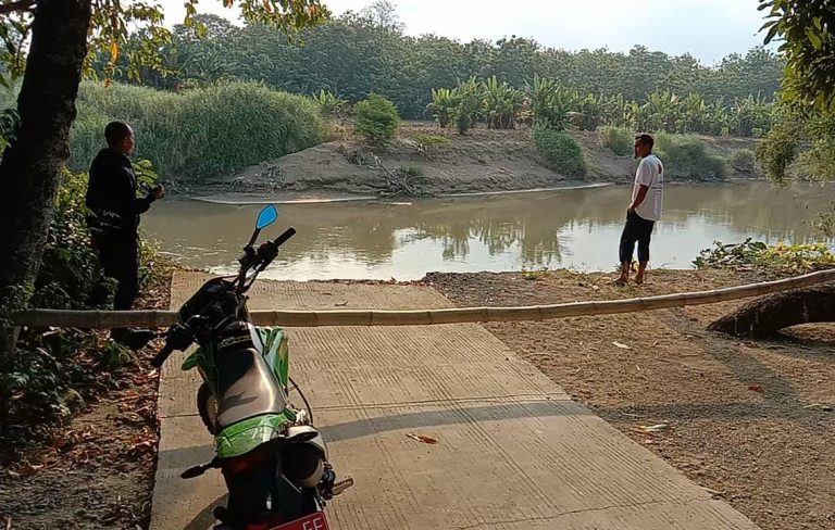 Erosi Sungai Tuntang Caplok 6 Rumah, Warga Penadaran Was-was