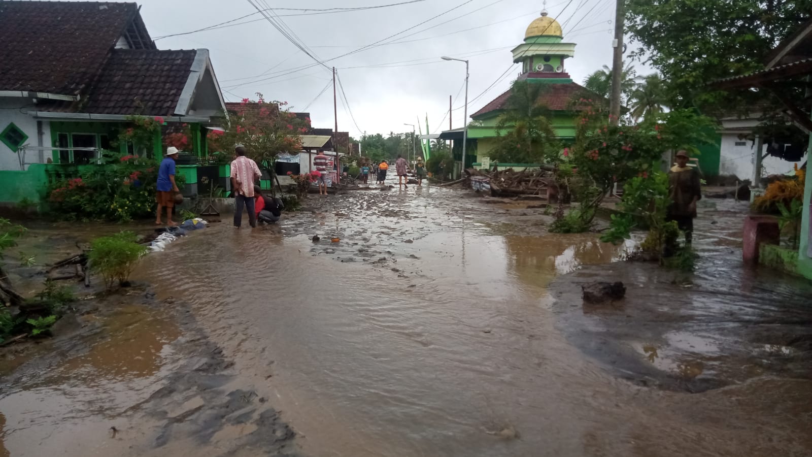 Diterjang Banjir Lahar Dingin Semeru, Bupati Lumajang Tetapkan Tanggap Darurat 14 Hari