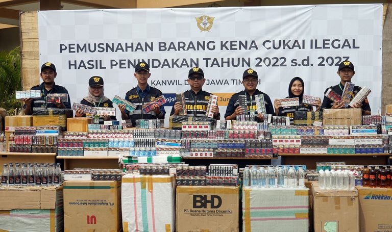 Jalankan Fungsi Community Protector, Bea Cukai Gelar Pemusnahan Barang Hasil Penindakan