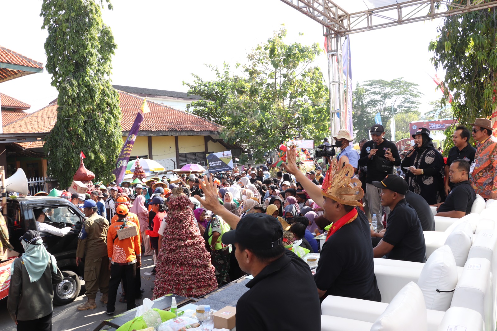 Karnaval FBM, Wujud Syukur Petani atas Hasil Panen Bawang Merah