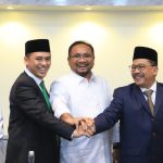 Menag saat serah terima jabatan (sertijab) Wakil Menteri Agama dari Zainut Tauhid Sa';adi kepada Saiful Rahmat Dasuki