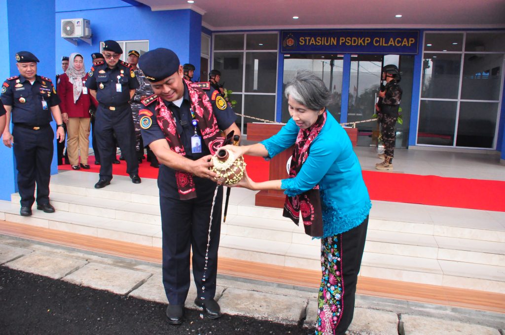 Dirjen PSDKP Resmikan Kantor Stasiun PSDKP Lomanis