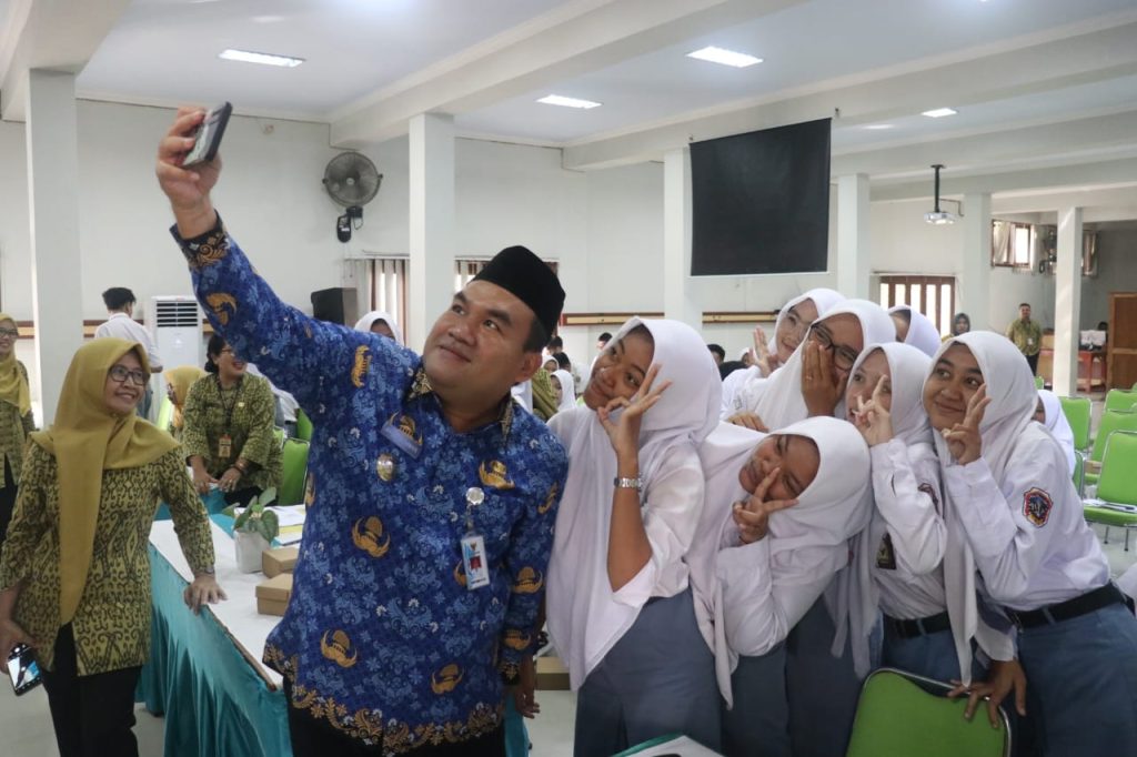 Edukasi Pendidikan Politik, Pemilih Pemula Diminta Cerdas dan Tidak Golput