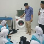 Peluang Bisnis Laundry, Baznas Beri 24 Paket Mesin Cuci dan Setrika ke 24 Peserta Pelatihan