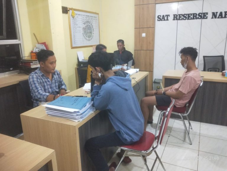 Sita Ratusan Butir Pil, Satnarkoba Tangkap Pengedar Obat Keras di Sragen
