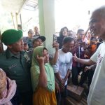 Ganjar Tinjau Rumah Slamet, Warga Terdampak Gempa di Tegal
