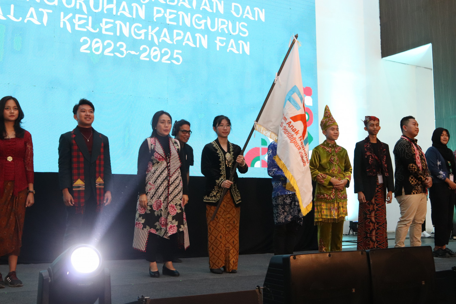 Sukses Menjadi Pelopor dan Pelapor, Menteri PPA Anugerahi Dafa Award 2023 untuk 19 Forum Anak