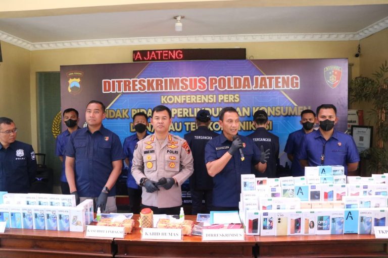 Dua Tersangka Diamankan, Ratusan Handphone ‘Black Market’ Disita Polda Jateng