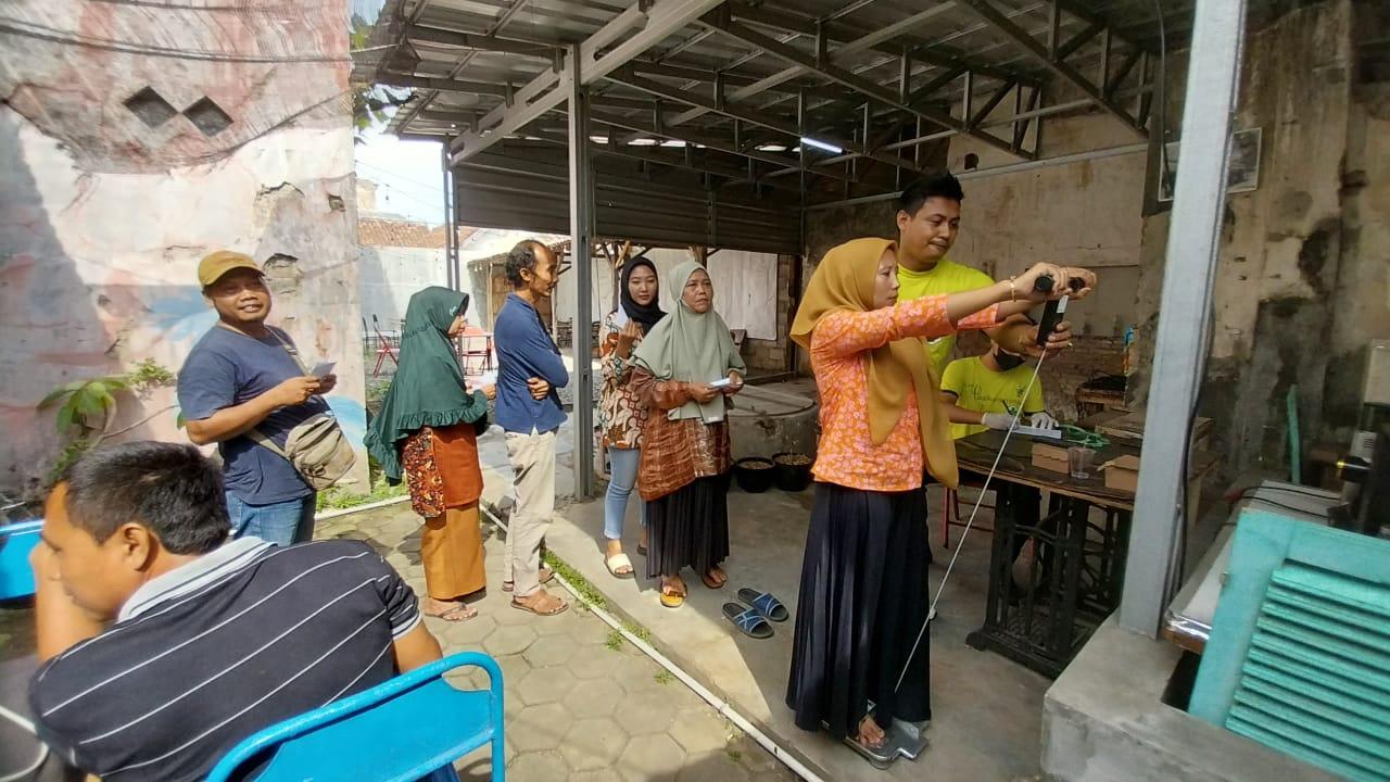 Tingkatkan Kualitas Kesehatan, Perajin Batik Dapat Pemeriksaan Kesehatan Gratis