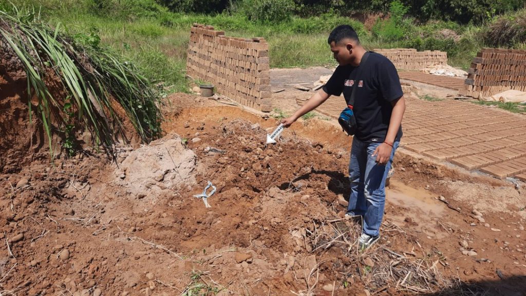 Tertimbun Tanah, Buruh Pembuat Batu Bata di Pekalongan Meninggal