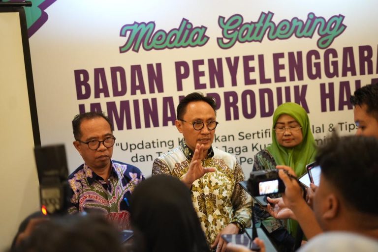Stafsus Menag: Daftar Sertifikasi Halal Hanya Melalui PUSAKA Kemenag