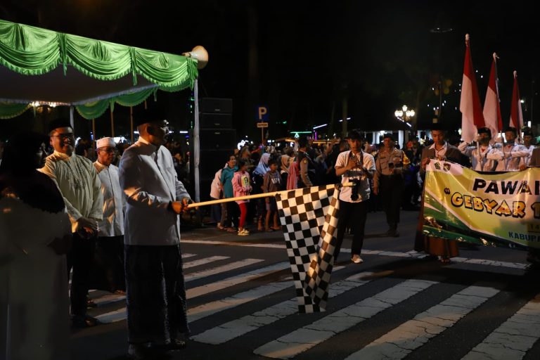 Doa Bersama dan Pawai Obor Sambut Tahun Baru Hijriah di Purworejo
