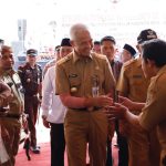 Kepada Aparatur Pemdes di Rembang, Ganjar Tekankan Jangan Korupsi dan Jangan Ada Pungli