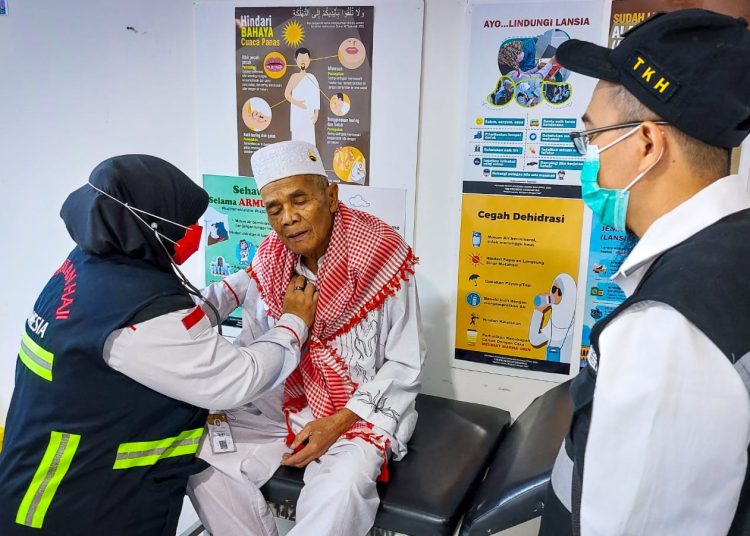 Tekan Angka Kesakitan Jemaah Haji Gelombang 2, KKHI Madinah Gelar MCU