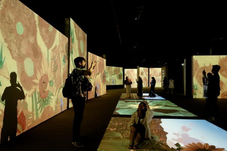 Wamenparekraf Apresiasi Pameran ‘Van Gogh Alive’ Sebagai Atraksi Pariwisata di Masa Liburan