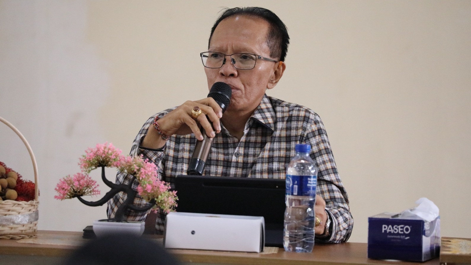 Kemenag Salurkan Rp19,9M Bantu Rumah Ibadah Umat Hindu di 2023