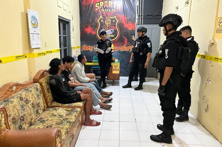 Tim Sparta Amankan Tiga Remaja Sedang Cek Cok Akibat Pengaruh Miras