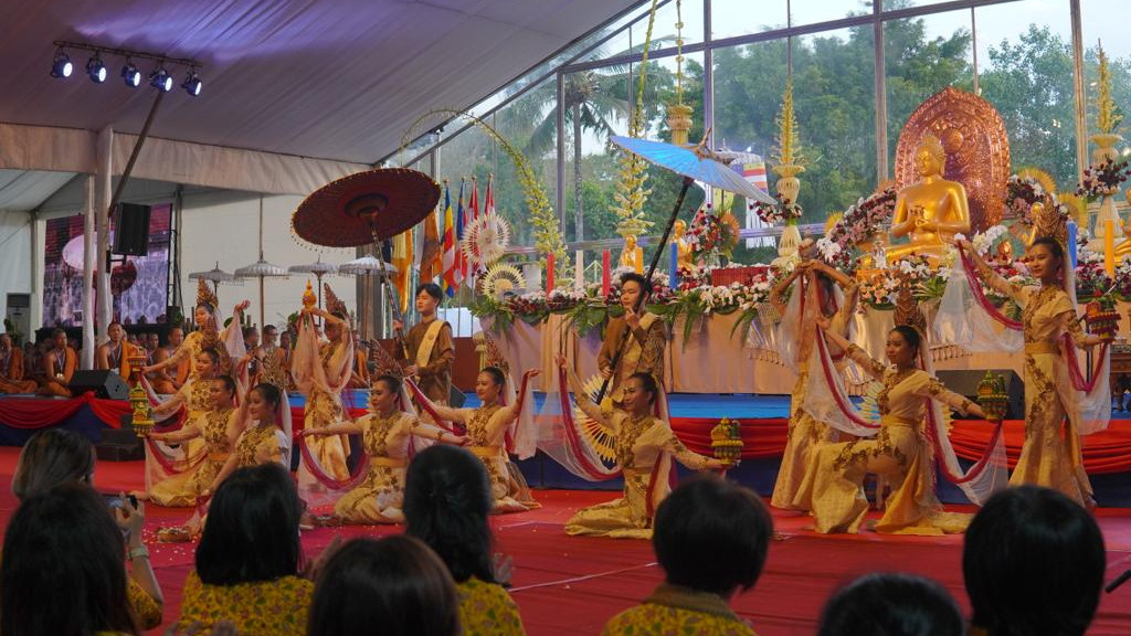 Rayakan Hari Asadha 2567 BE, Borobudur Gelar Asalha Mahapuja