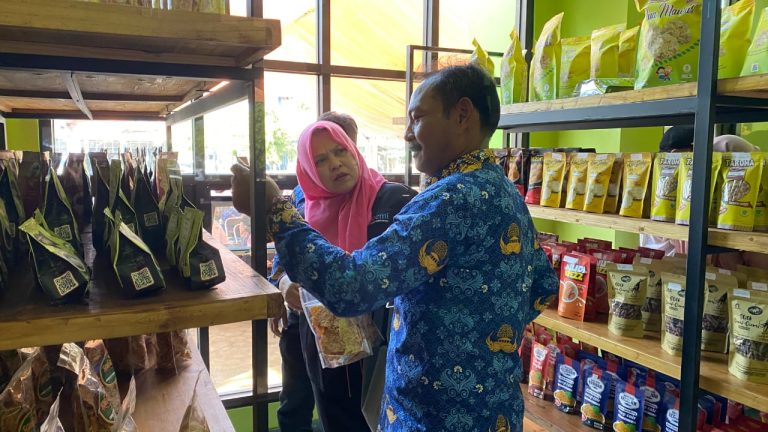 Wisatawan Karimunjawa Meningkat, Pemkab Buka Galeri UMKM di Pelabuhan Kartini Jepara