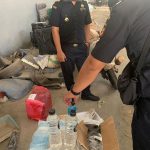 Bea Cukai Kudus Gagalkan Pengiriman Ratusan Botol Miras Ilegal dari Bali