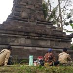Guna Pelestarian, Candi Lumbung Sengi Kembali Dipindah