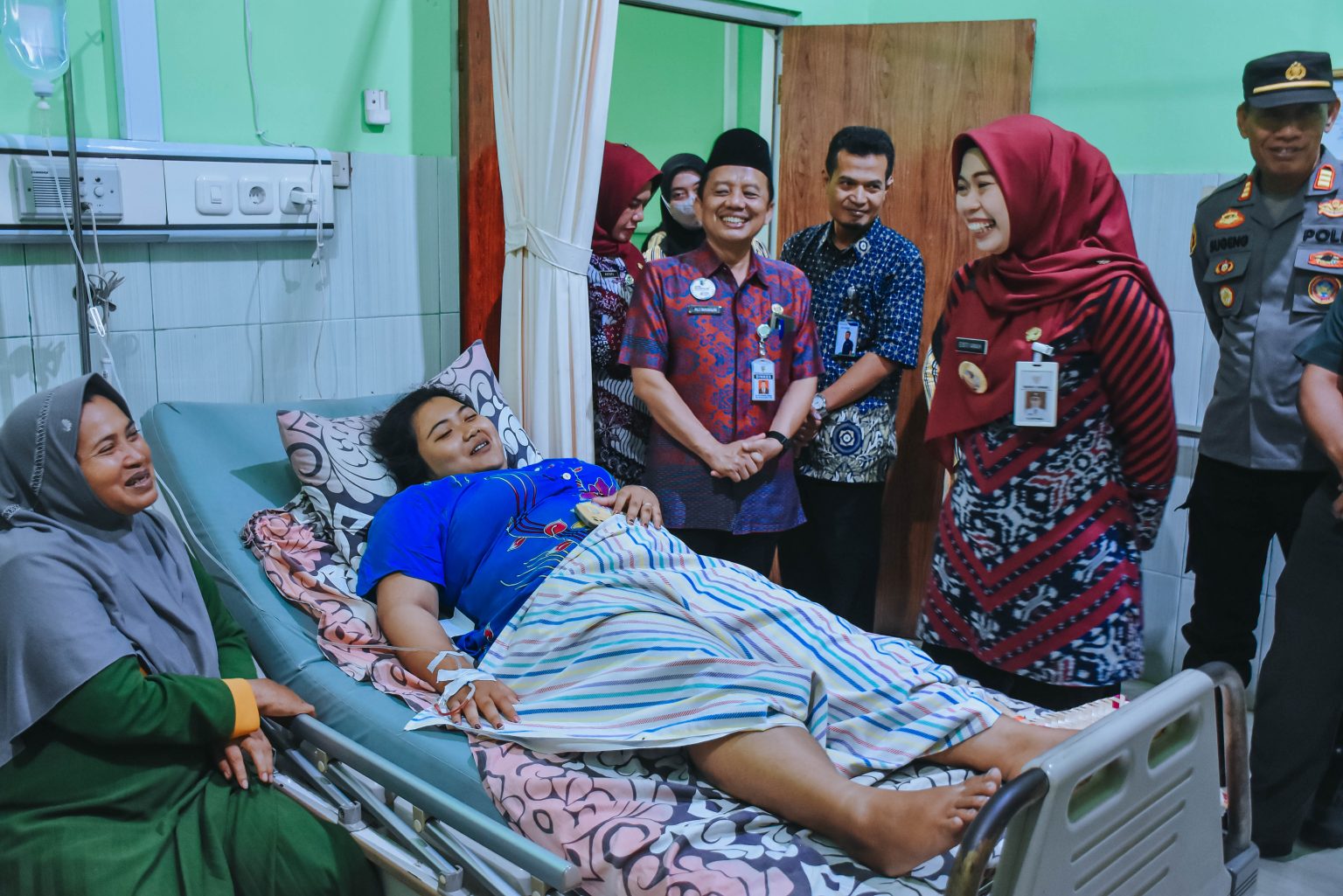 Bupati Demak Tinjau Pelayanan Kesehatan Gratis di Puskesmas Dempet