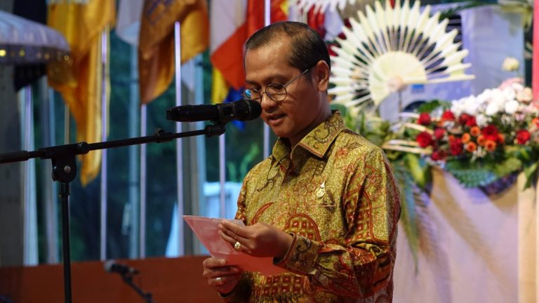 Arkeolog Menolak Pemasangan Chatra Borobudur, Kemenag Jelaskan Perspektif Keagamaannya