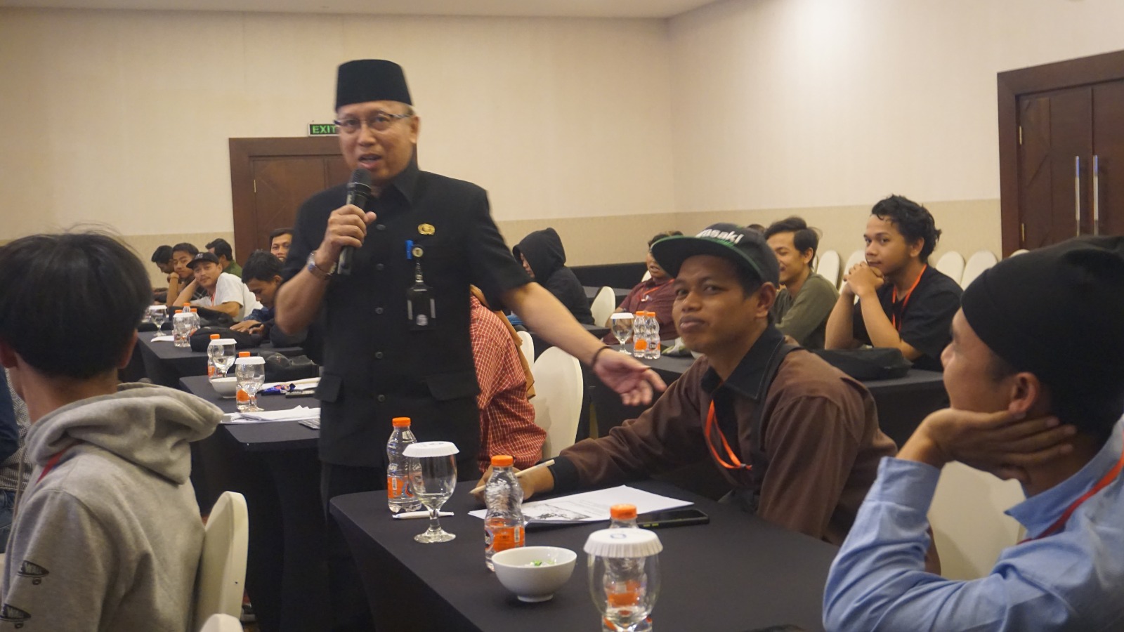 Pemandu Wisata Arung Jeram Keluhkan Sampah di Sepanjang Sungai Elo