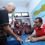 Kunjungi Panti Sosial, Ganjar Dorong Penghuninya Punya Keterampilan dan Mandiri