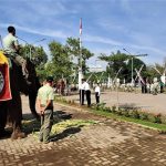 Memperingati HUT Ke-78 RI, Satwa Taman Safari Beach Jateng Ikut Upacara Bendera