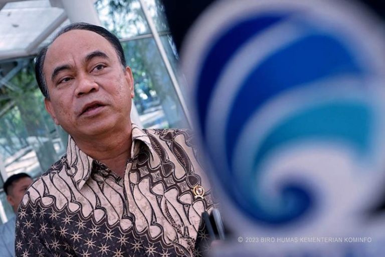 Penuhi Kebutuhan Nasional, Menkominfo Dukung Pengembangan Data Center