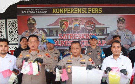 Gelapkan Puluhan Mobil Rental, Seorang Pria Ditangkap Polisi