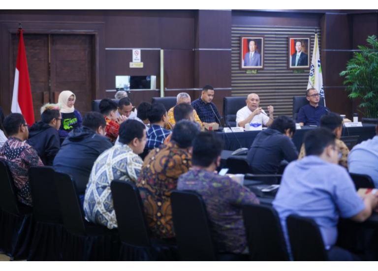 MenKopUKM: Aturan Perdagangan Elektronik Harus Mampu Lindungi Produk Lokal
