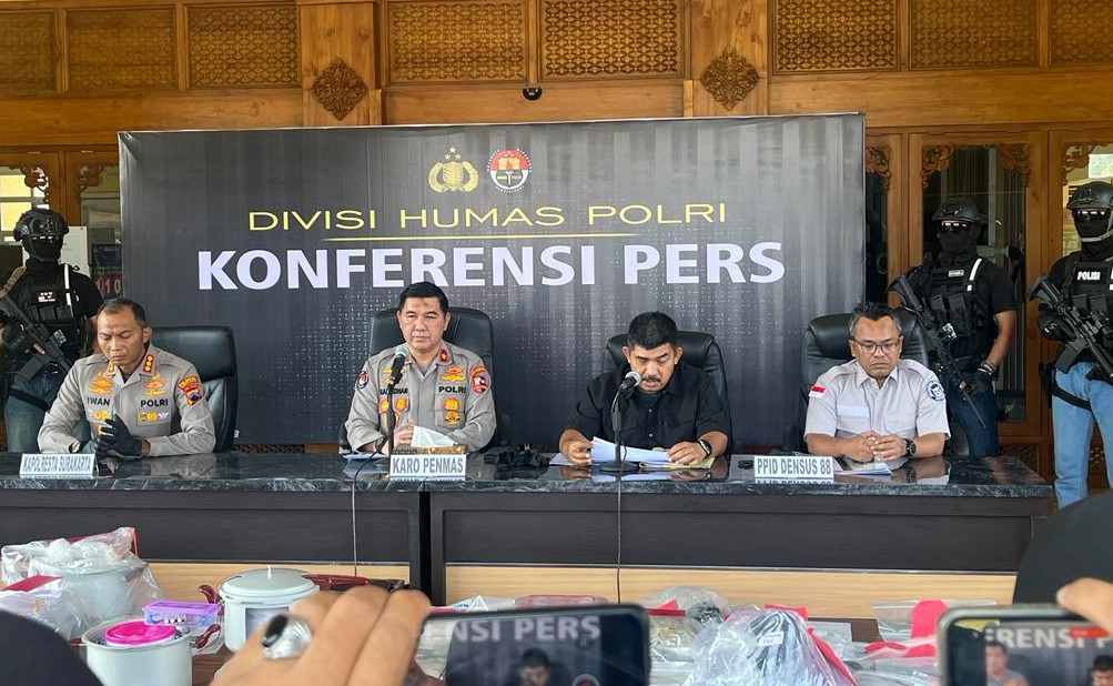 Polisi Jabarkan Jaringan Pelaku Bom Bunuh Diri Polsek Astanaanyar