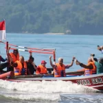 PLN Bantu Konversi Kapal Lawas Nelayan Cilacap Jadi Kapal Listrik yang Jauh Lebih Efisien