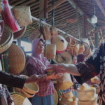Tradisi Pasar Tambak Setahun Sekali, Pembeli Tidak Boleh Tawar Menawar Harga