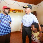 Menko PMK dan Kepala BNPB Bawa Bantuan Logistik ke Distrik Agandugume Papua Tengah
