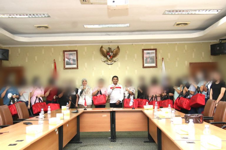 KemenPPPA Beri Paket Bantuan ke 18 Korban TPPO Pekerja Migran Ilegal ke di Singapura