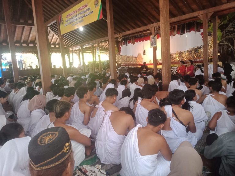 Sat Resnarkoba Polres Rembang Bekuk Nelayan Demak yang Edarkan Ribuan Pil Koplo