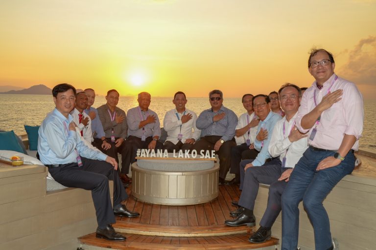 Nikmati Sunset Bareng Delegasi AMMTC, Kapolri: Kita Serap Energi Positif Majukan ASEAN