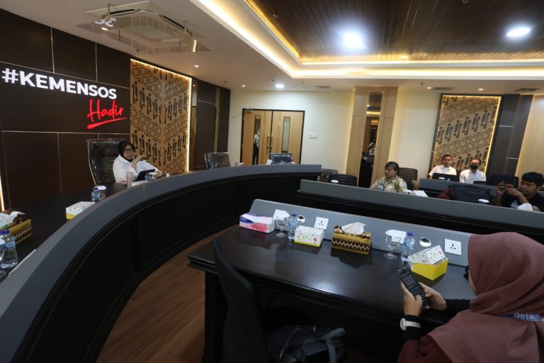 Atasi Dampak Kekeringan, Kemensos Akan Bangun Lumbung Sosial di Papua Tengah