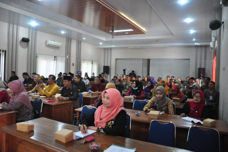 Sukseskan Pemilu 2024, Pemkab Cilacap Percepat Perekaman KTP-el untuk Pemilih Pemula