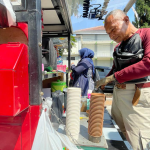 Jual Kopi Keliling, Kisah Marsiana Barista Difabel yang Menginspirasi