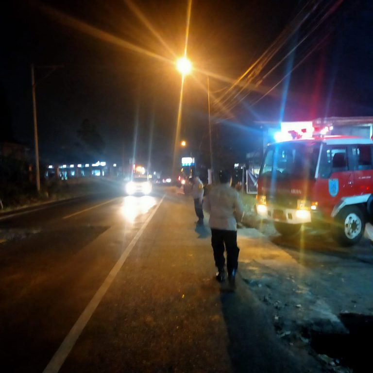 Mesin Oven Alami Gangguan, Pabrik Briket Arang di Tengaran Terbakar