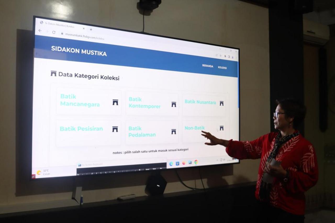 Gali Informasi Museum Batik, Pengunjung Cukup Mengakses Sidakon Mustika