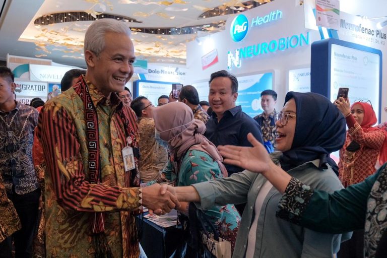 Hadapi Tantangan Kesehatan, Ganjar Dukung Peningkatan Keilmuan dan Pelayanan Dunia Kedokteran
