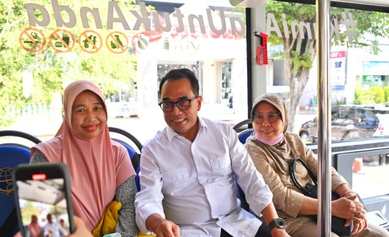 Menhub Minta Program ‘Teman Bus’ di Kota Solo Terus Ditingkatkan