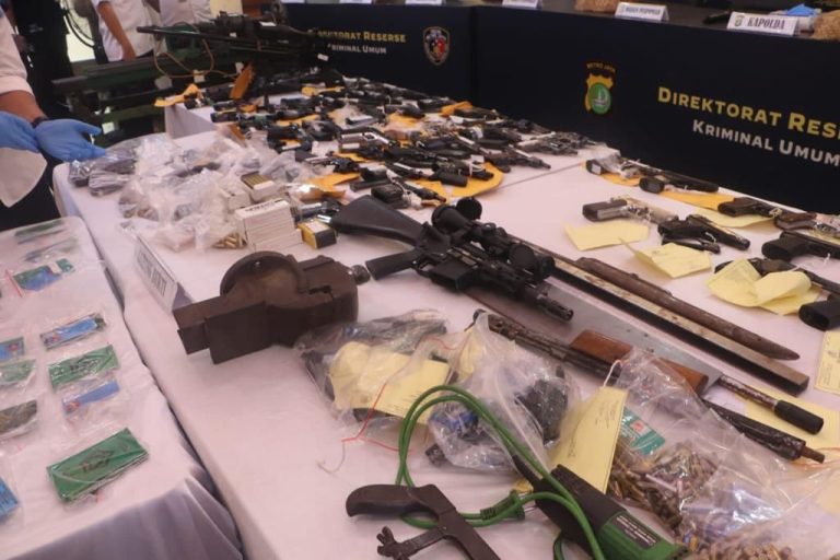 Polri Berhasil Ungkap Jual Beli Senjata Api Ilegal, 44 Senpi Disita