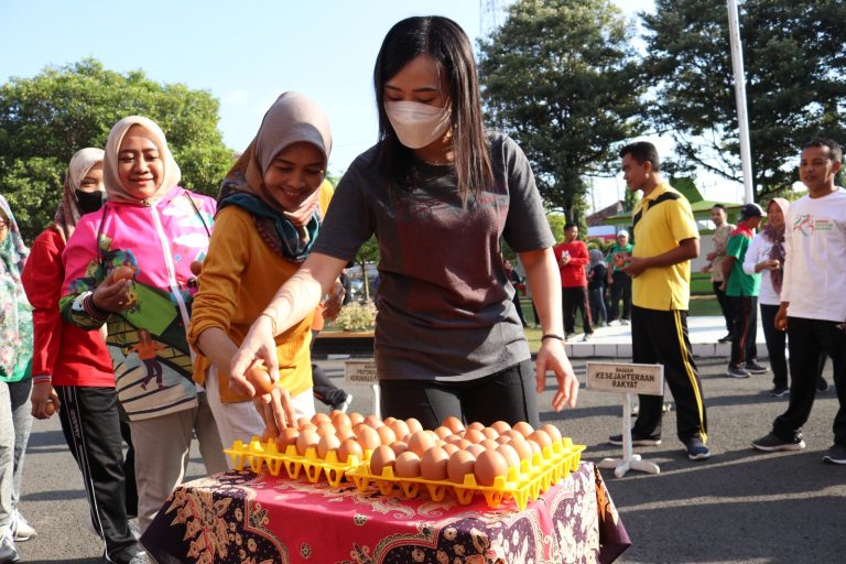 Blora Gencarkan Gerakan Sedekah Telur untuk Cegah Stunting
