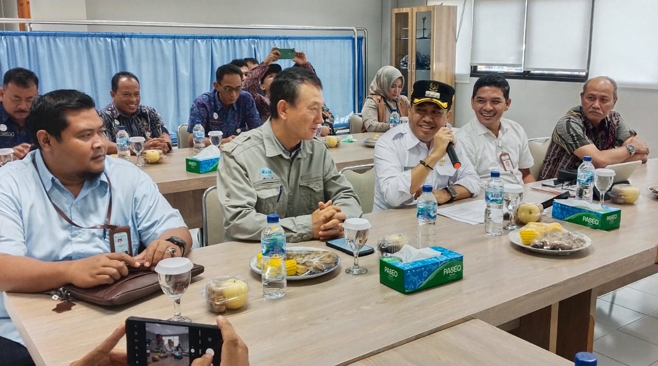 Pj. Bupati Jepara Edy Supriyanta saat coffee morning dengan Komite Pelaksana Tanggungjawab Sosial Perusahaan (TSP) dan perusahaan.